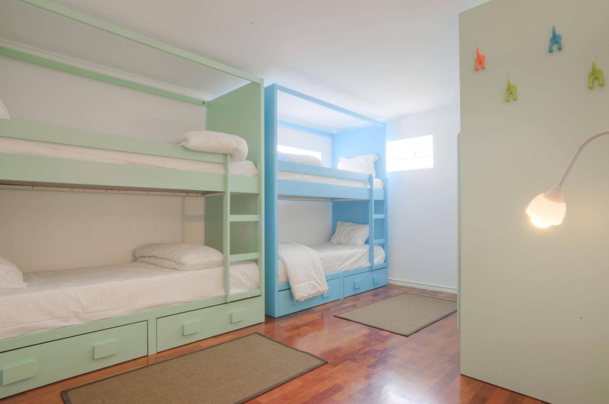 Blue Boutique Hostel & Suites Estoril Kültér fotó
